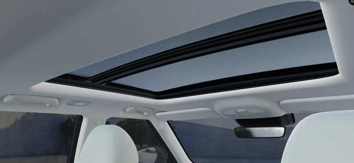 mahindra-xuv-3xo-sunroof
