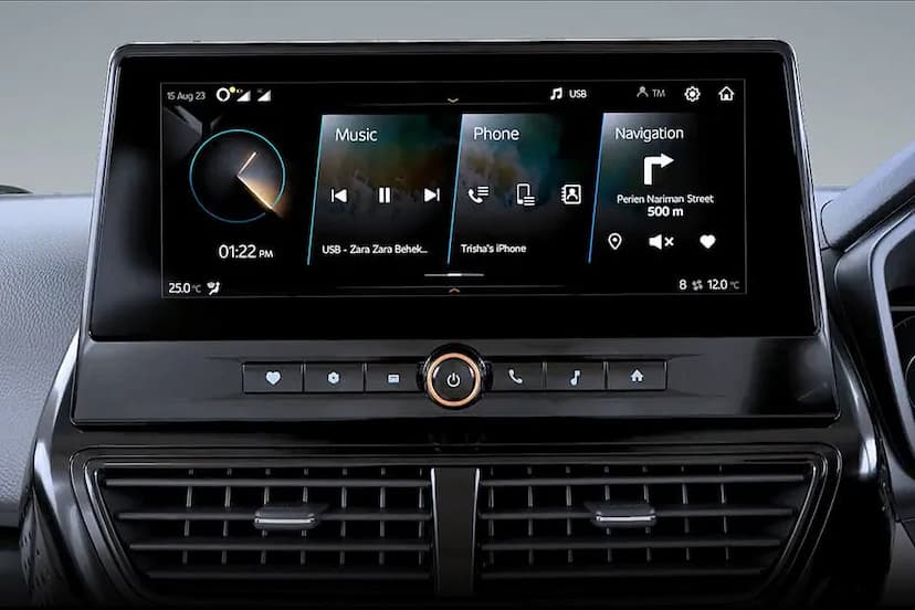 mahindra-xuv-400-ev-infotainment-system