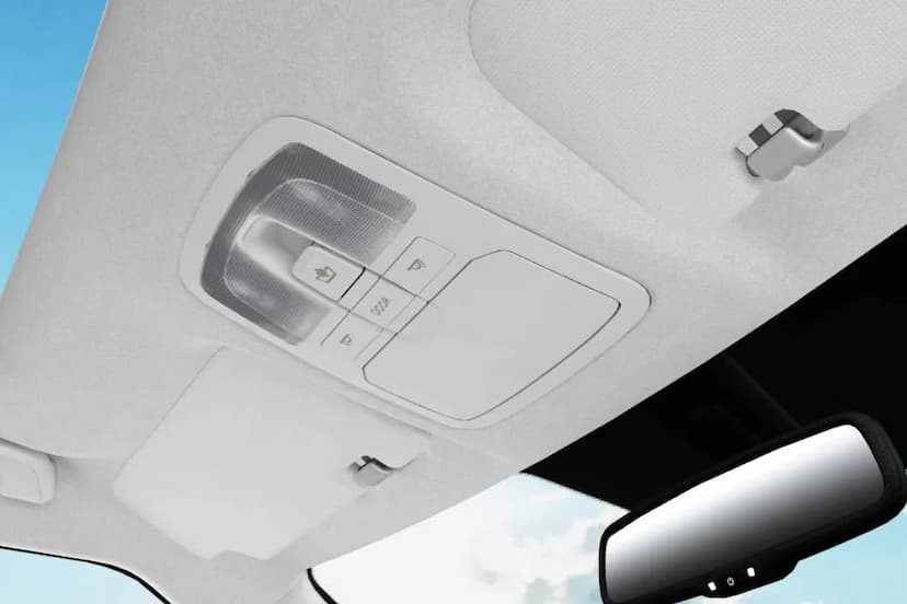 mahindra-xuv-400-ev-reading-lamps