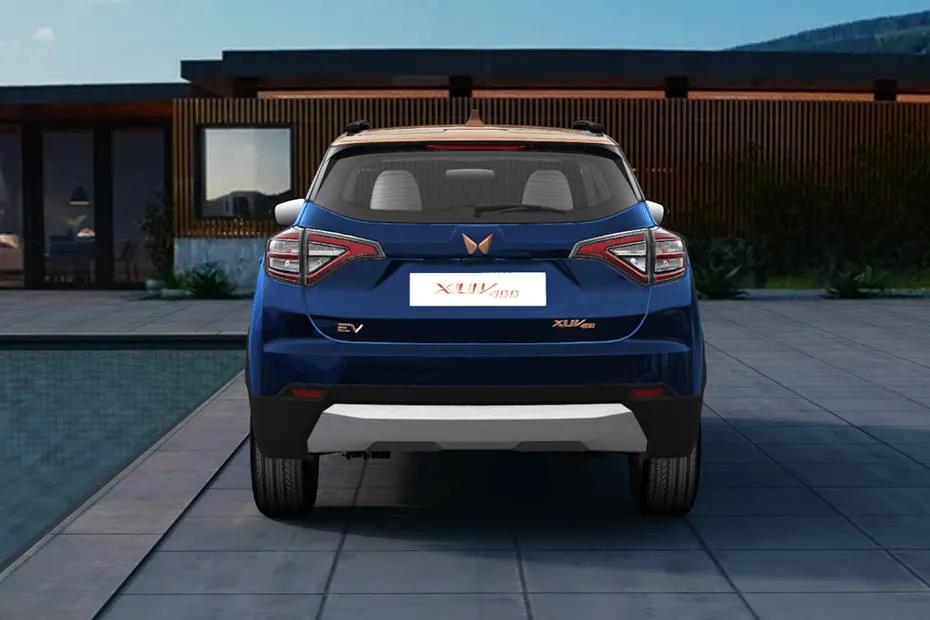 mahindra-xuv-400-ev-rear-view