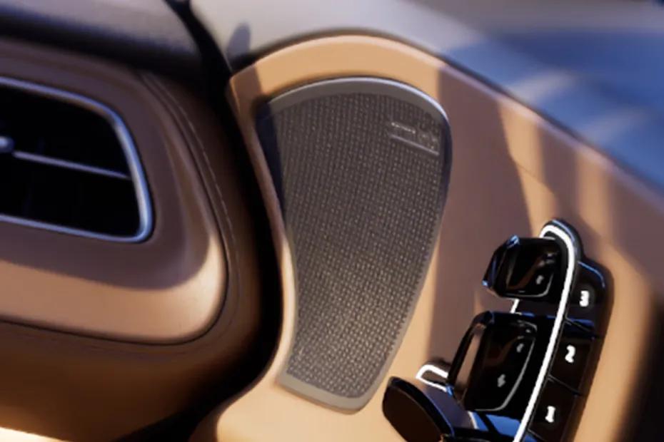 mahindra-xuv-7xo-speakers