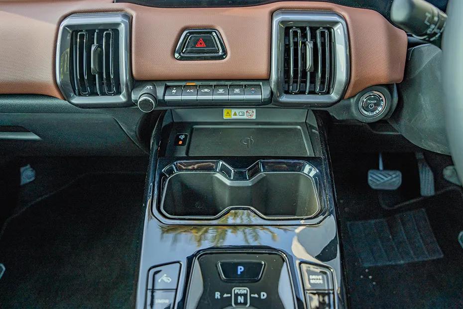 maruti-e-vitara-center-console