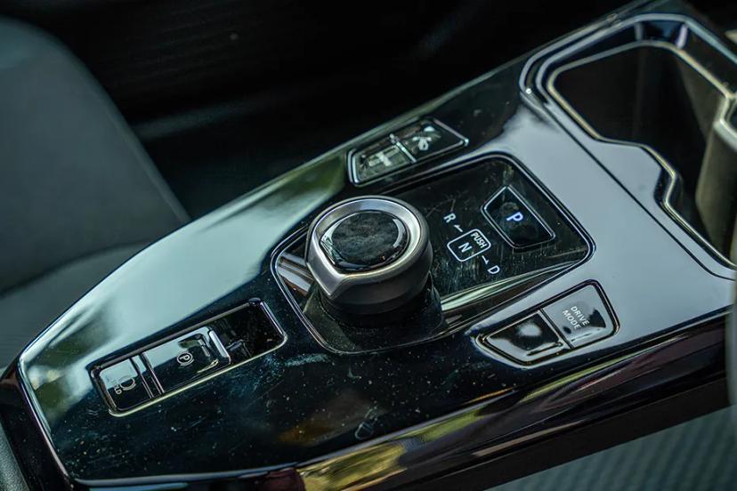 maruti-e-vitara-knob-selector