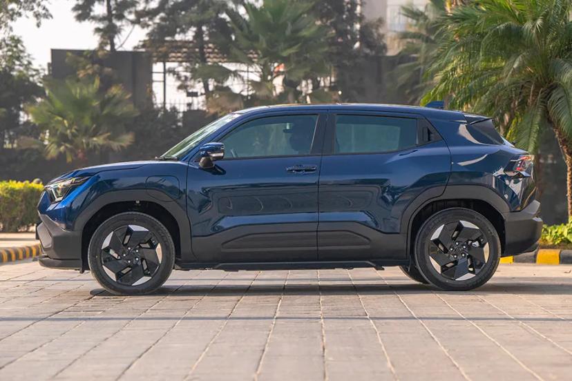 maruti-e-vitara-left-view