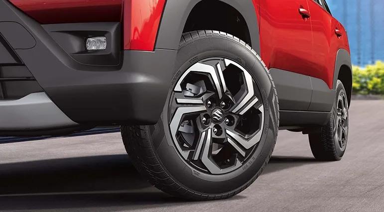 maruti-suzuki-brezza-alloy-wheels