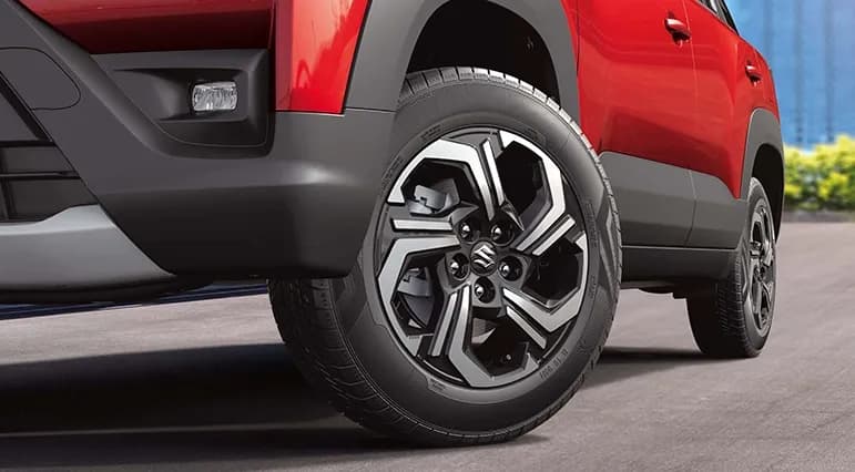 maruti-suzuki-brezza-alloy-wheels