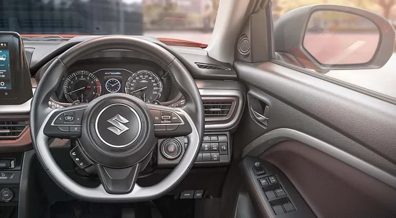 maruti-suzuki-brezza-steering