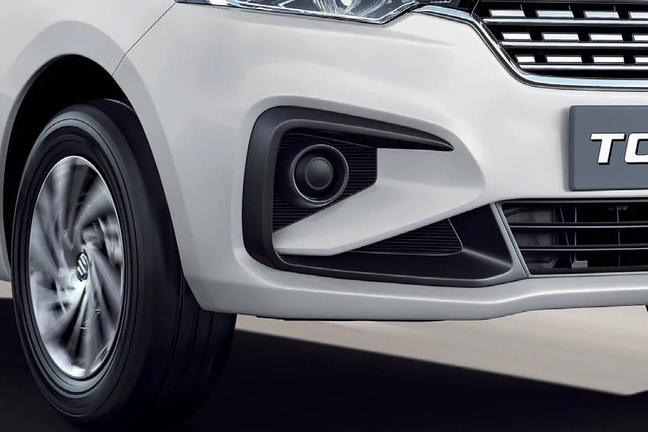 maruti-suzuki-ertiga-tour-front-fog-lamp