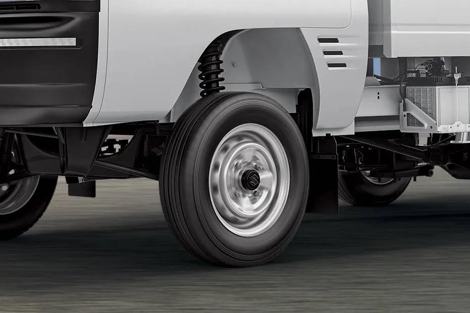 maruti-suzuki-super-carry-wheel