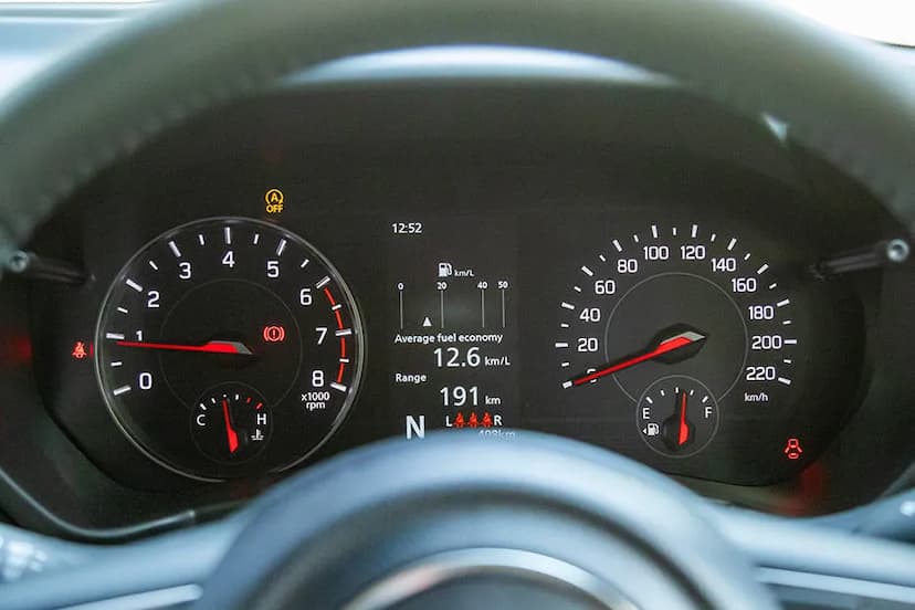 maruti-suzuki-swift-2024-instrument-cluster