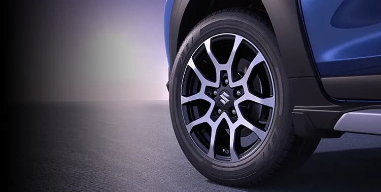 maruti-suzuki-xl-6-alloy-wheels