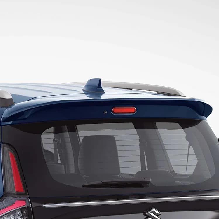 maruti-suzuki-xl-6-shark-fin-antenna