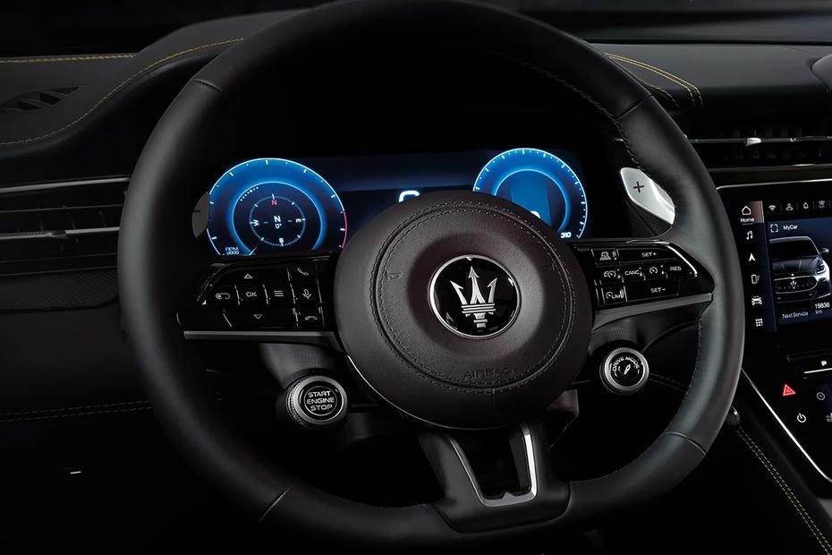 maserati-grecale-steering-wheel