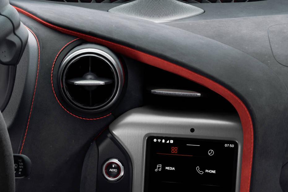 mclaren-750s-ac-vents