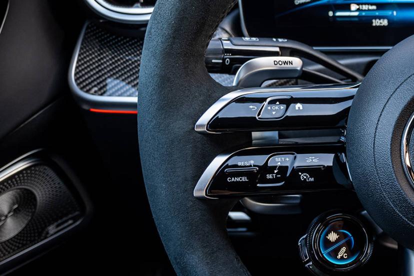 mercedes-benz-amg-c-63-steering-control