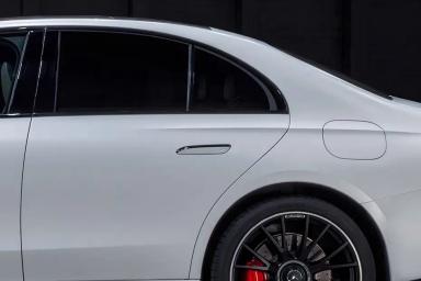 Mercedes-Benz AMG E 53 preview 4