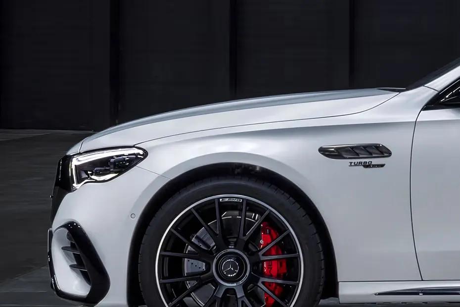 mercedes-benz-amg-e-53-front-fender