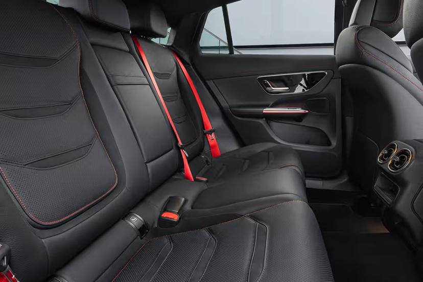 mercedes-benz-amg-glc-43-rear-seats