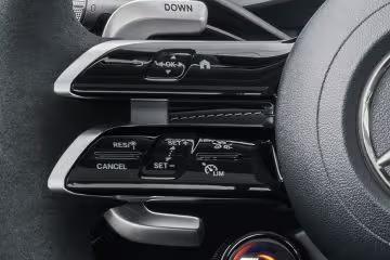 mercedes-benz-amg-gt-coupe-steering-controls