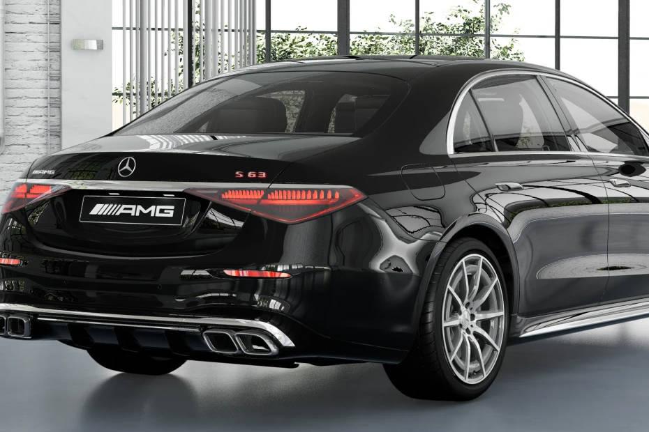 mercedes-benz-amg-s-63-tail-lamp
