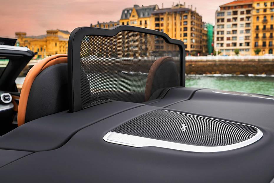 mercedes-benz-cle-cabriolet-exterior-image