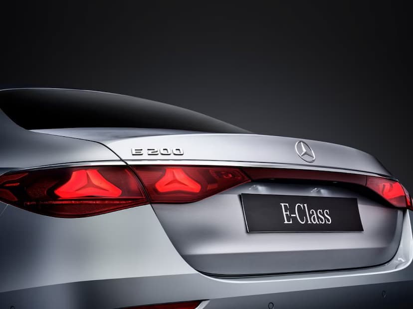 mercedes-benz-e-class-tail-lamp