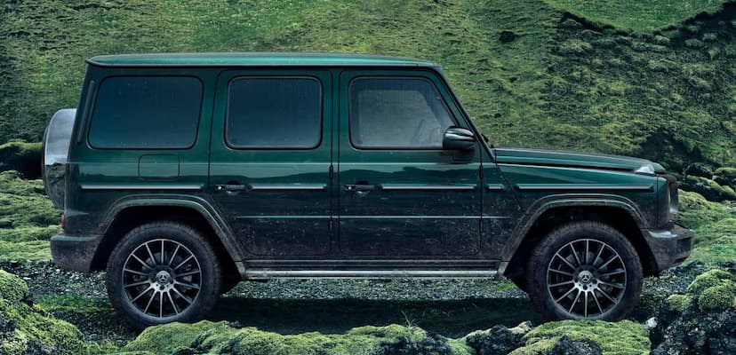 mercedes-benz-g-class-right-view