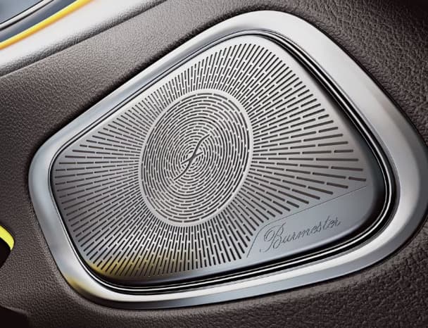 mercedes-benz-glc-speakers