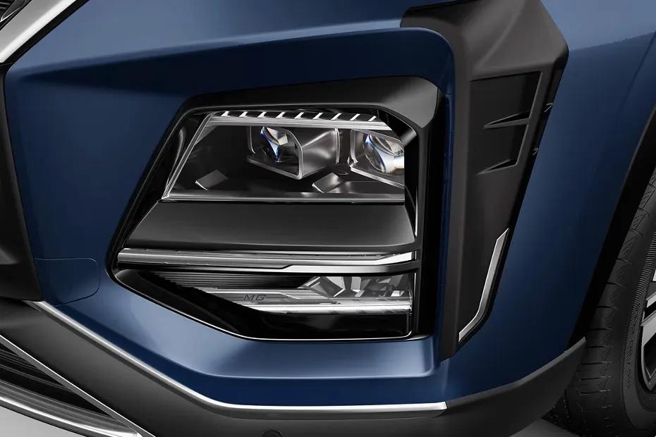 mg-hector-plus-headlight