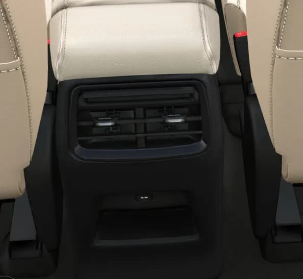 mg-hector-plus-rear-ac-vents