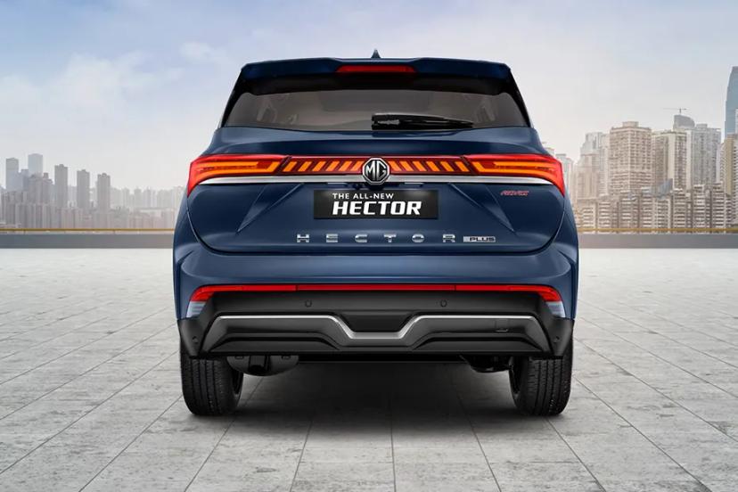 mg-hector-plus-rear-view