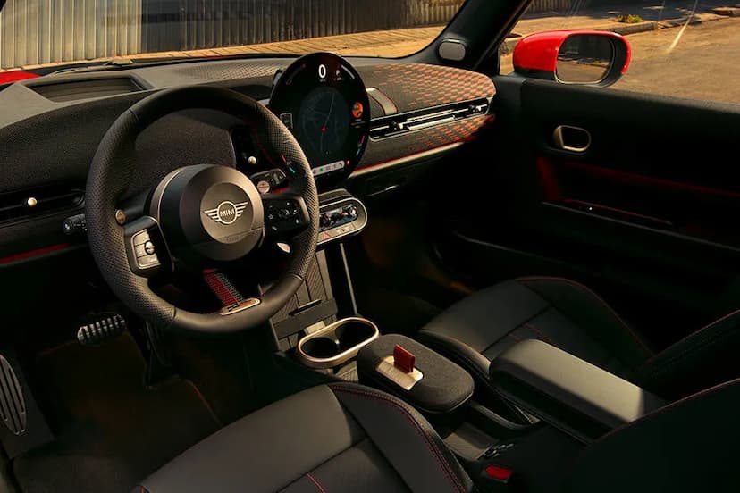 mini-cooper-s-right-corner-front-view