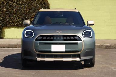 Mini Countryman C preview 4