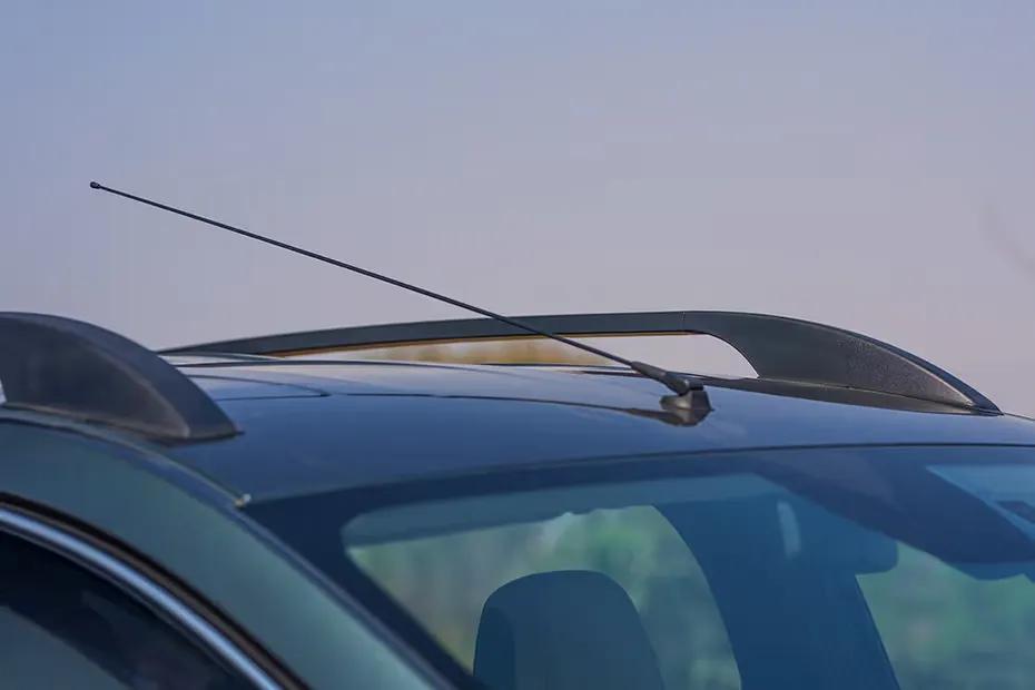 nissan-gravite-antenna