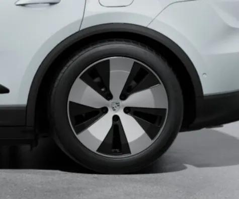porsche-macan-ev-alloy-wheels