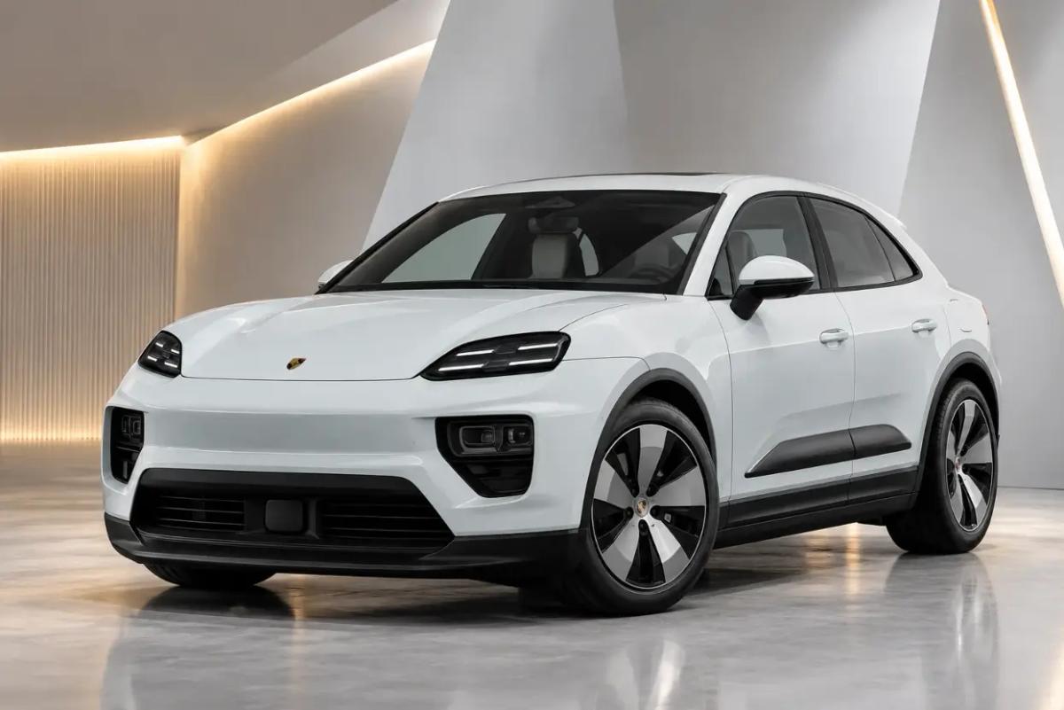 Porsche Macan EV
