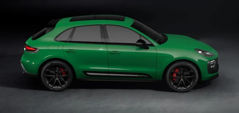 porsche-macan-right-view