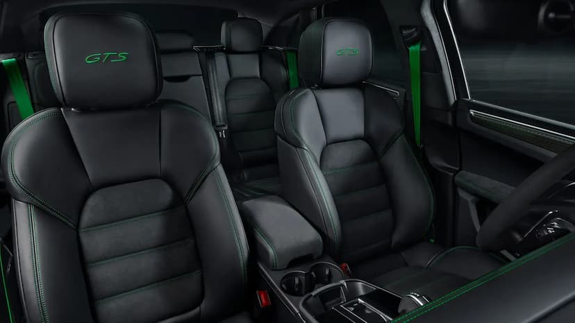 porsche-macan-seats