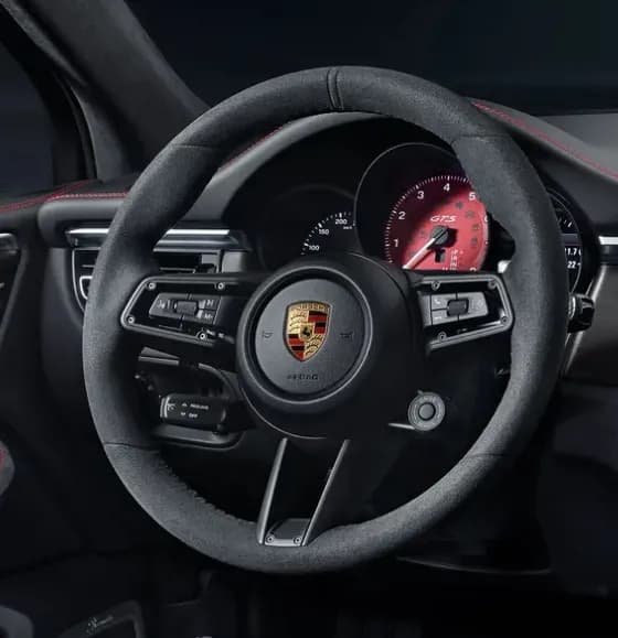 porsche-macan-steering
