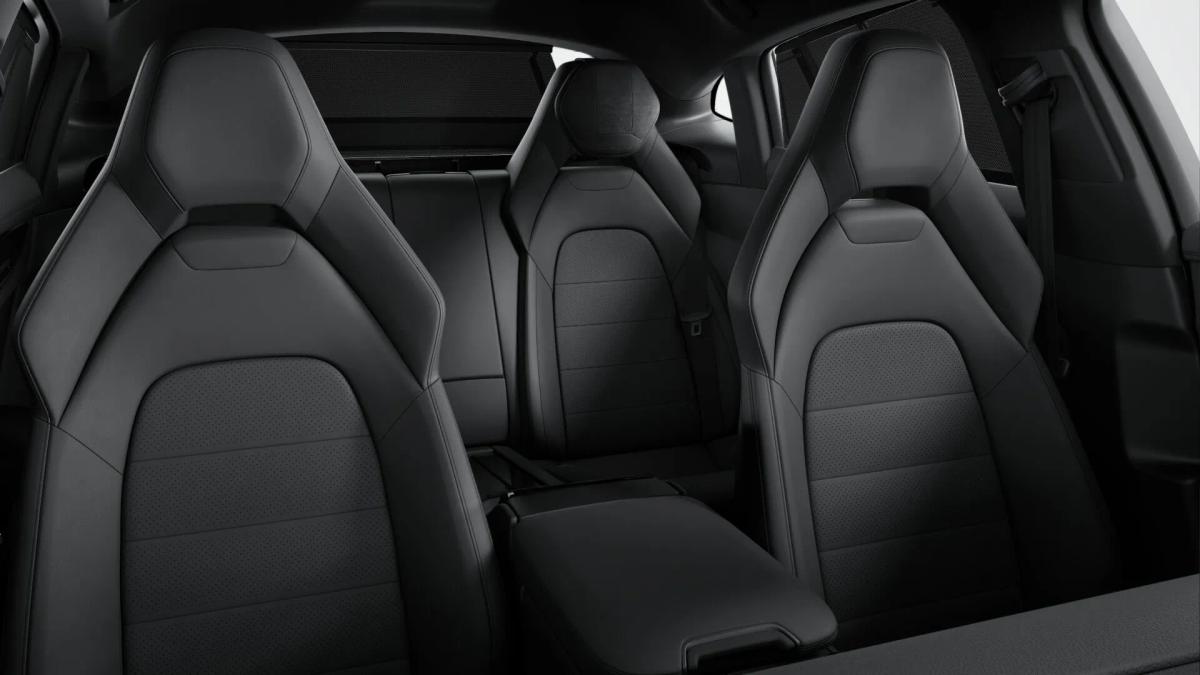 porsche-panamera-seats