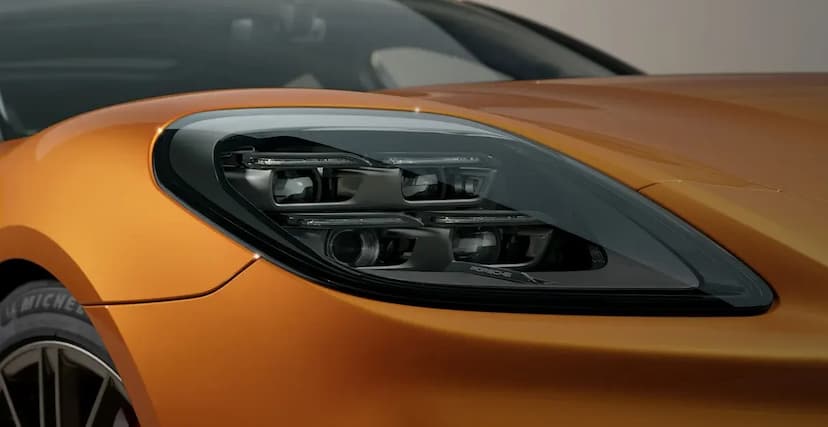porsche-panamera-headlight