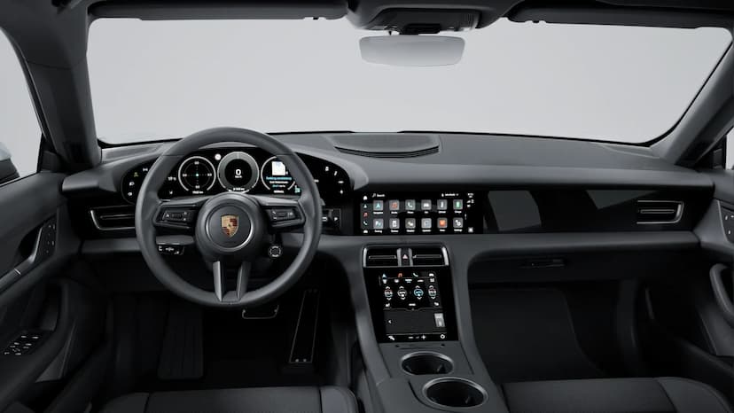 porsche-taycan-dashboard