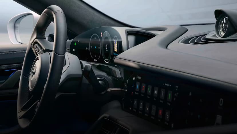 porsche-taycan-steering