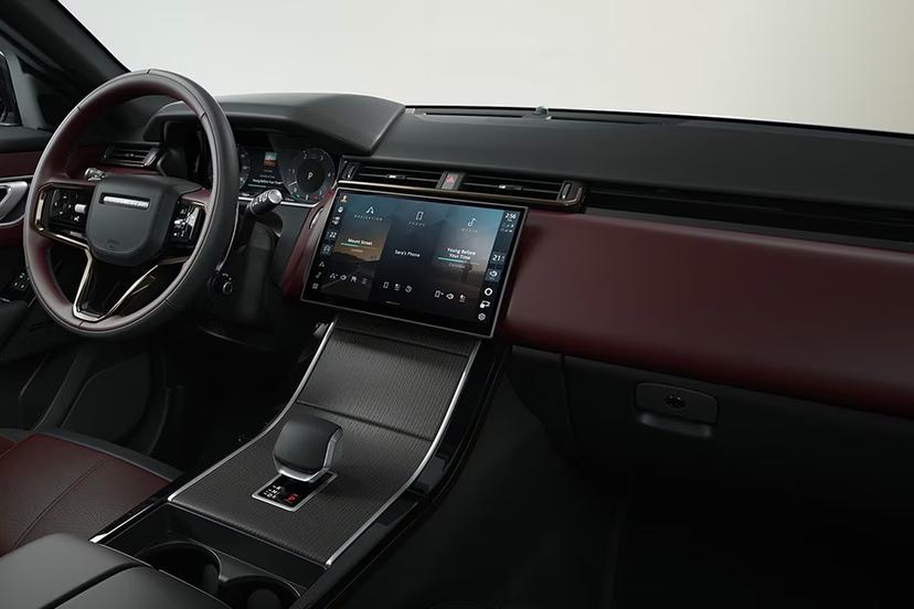 range-rover-velar-dashboard