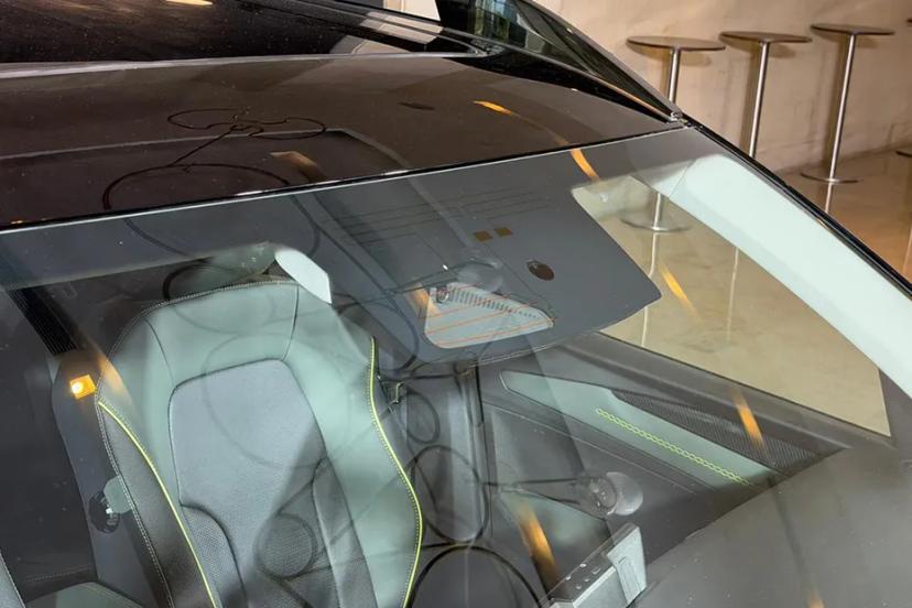 renault-duster-adas-camera-front