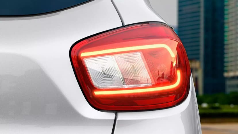 renault-kwid-tail-lamp
