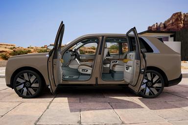 Rolls-Royce Cullinan preview 2