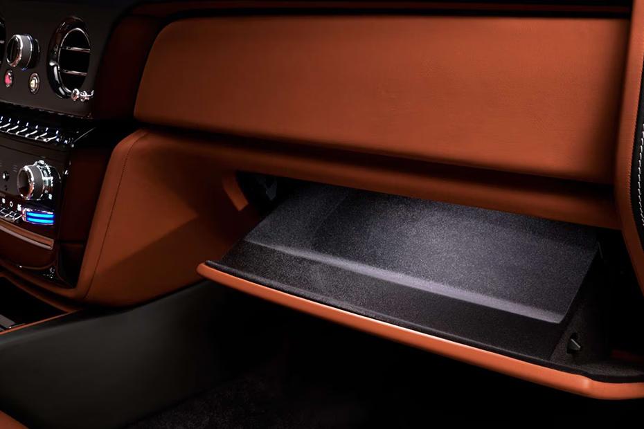 rolls-royce-phantom-glovebox