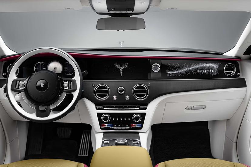 rolls-royce-spectre-dashboard