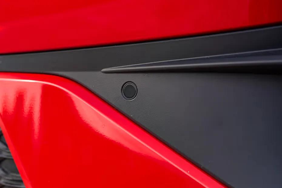 skoda-kodiaq-rs-front-parking-sensors